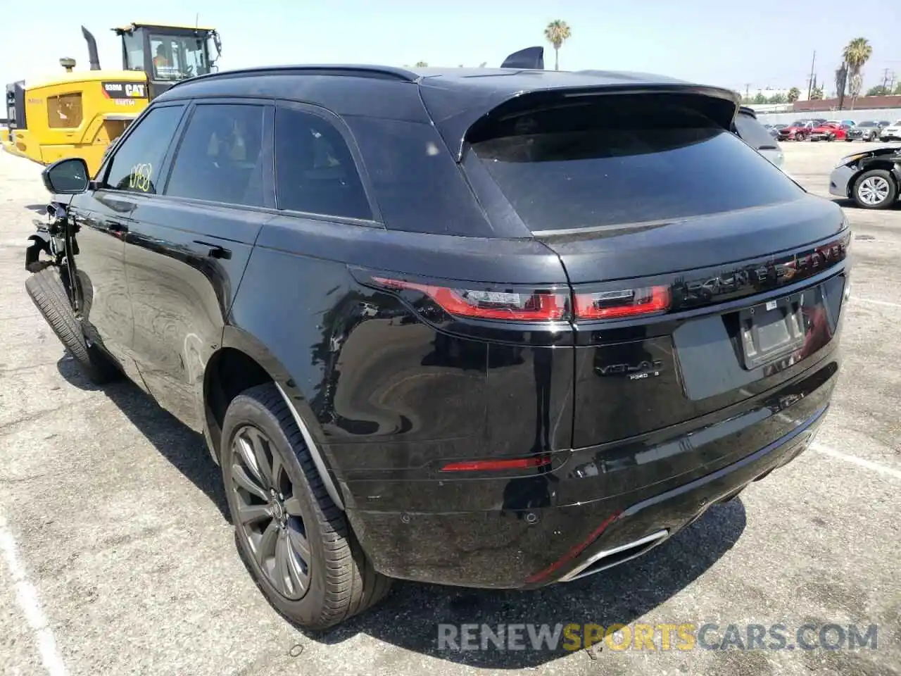 3 Photograph of a damaged car SALYT2EU4MA303227 LAND ROVER RANGEROVER 2021