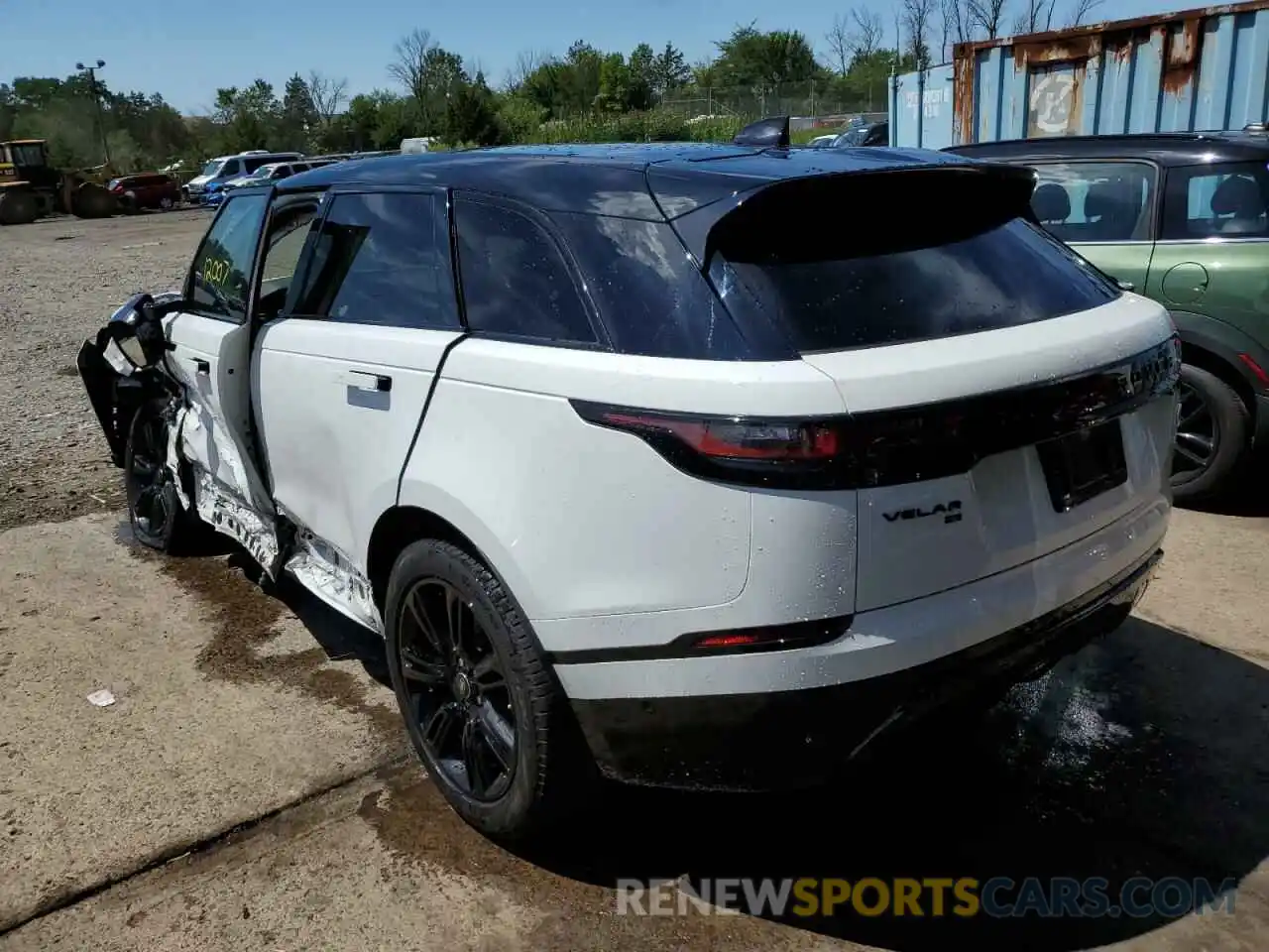 3 Photograph of a damaged car SALYT2EX0MA310430 LAND ROVER RANGEROVER 2021