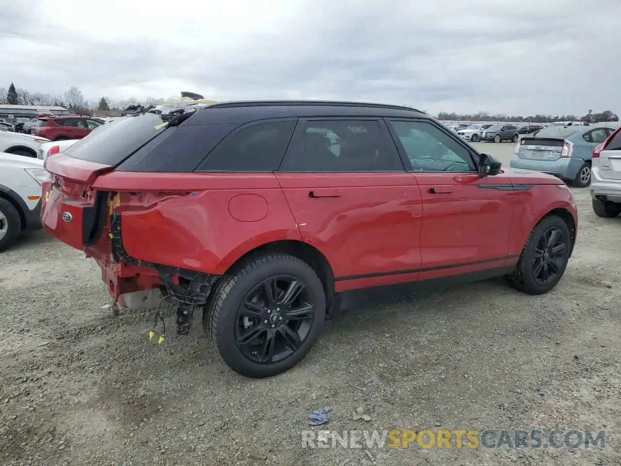 3 Photograph of a damaged car SALYT2EX1MA306743 LAND ROVER RANGEROVER 2021