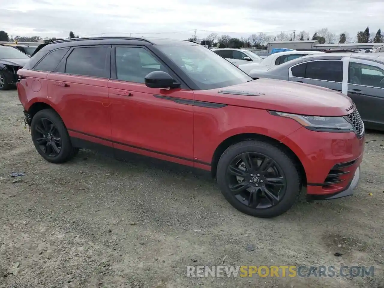 4 Photograph of a damaged car SALYT2EX1MA306743 LAND ROVER RANGEROVER 2021