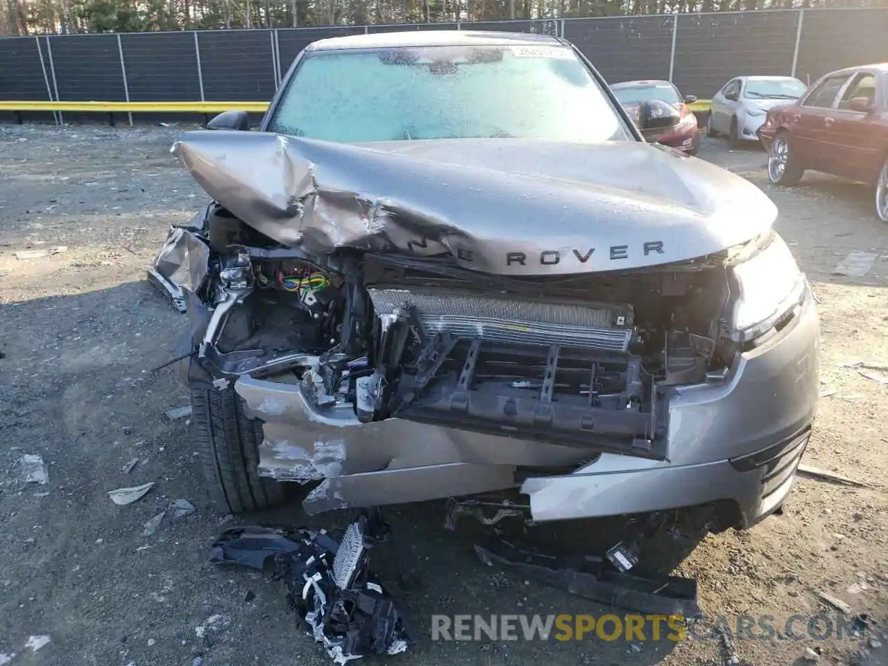 7 Photograph of a damaged car SALYT2EX1MA316253 LAND ROVER RANGEROVER 2021