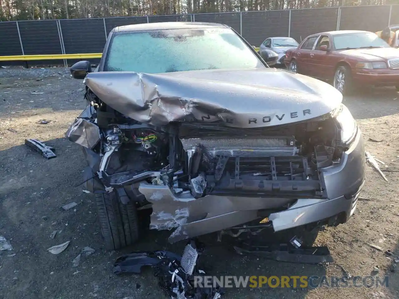 9 Photograph of a damaged car SALYT2EX1MA316253 LAND ROVER RANGEROVER 2021