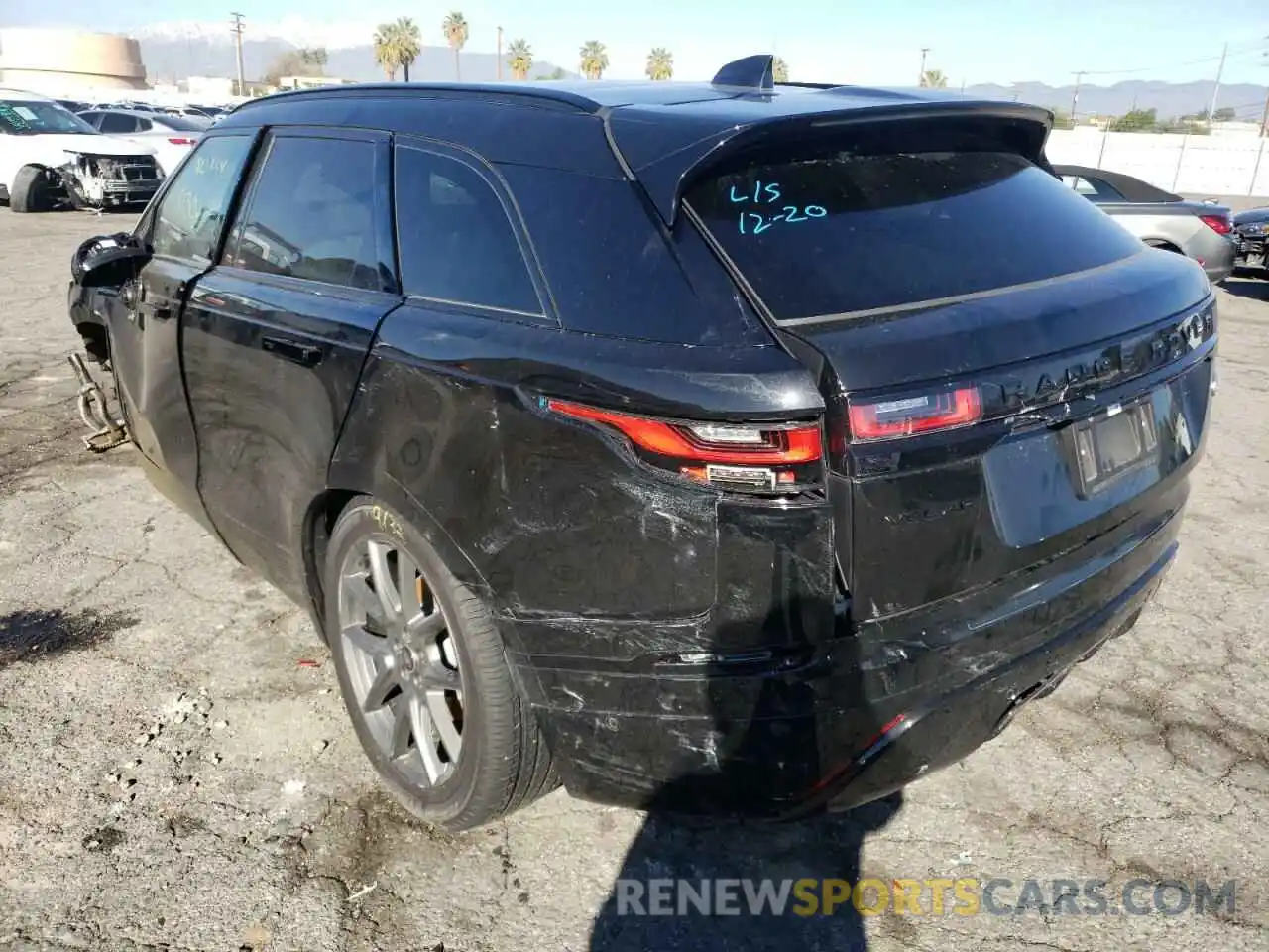 3 Photograph of a damaged car SALYT2EX5MA314344 LAND ROVER RANGEROVER 2021