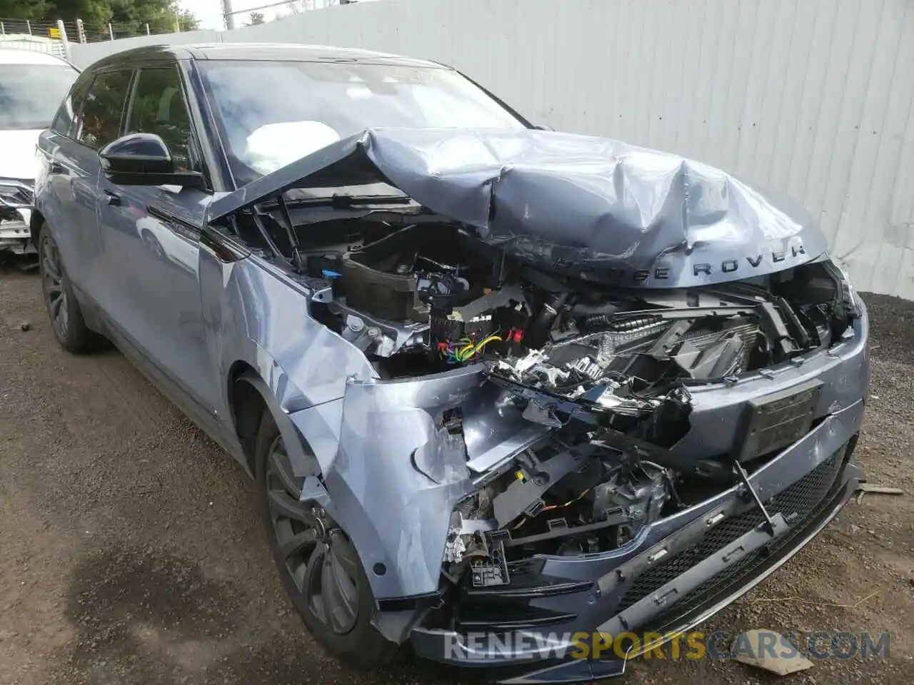 1 Photograph of a damaged car SALYT2EX6MA320508 LAND ROVER RANGEROVER 2021