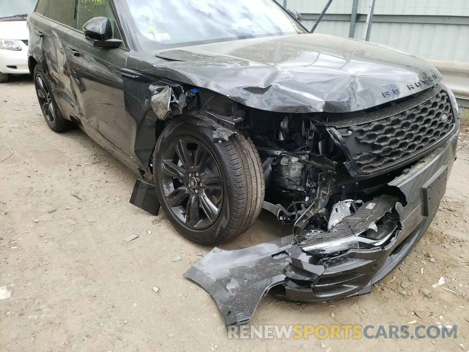 9 Photograph of a damaged car SALYT2EX7MA314197 LAND ROVER RANGEROVER 2021