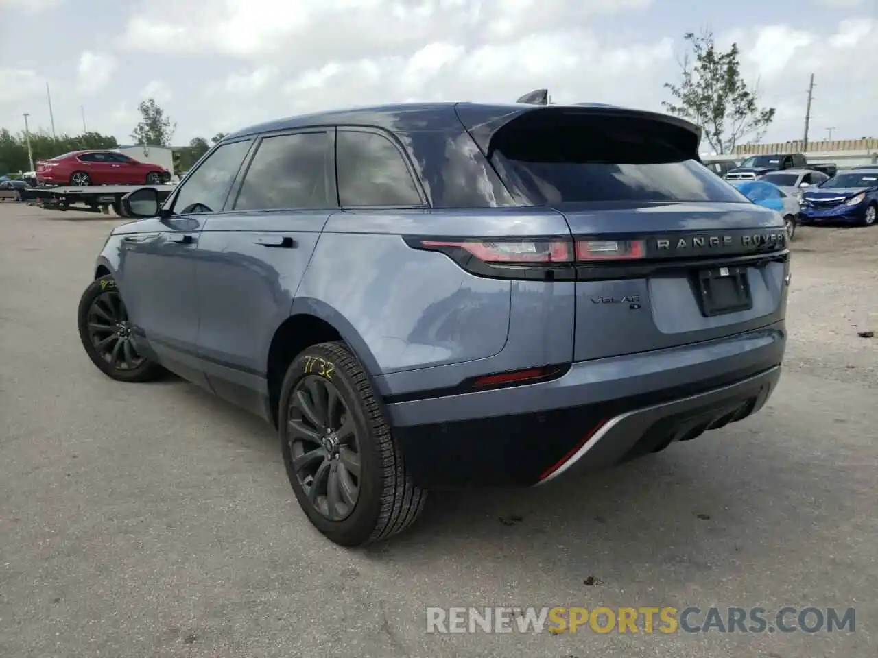 3 Photograph of a damaged car SALYT2EX9MA322835 LAND ROVER RANGEROVER 2021