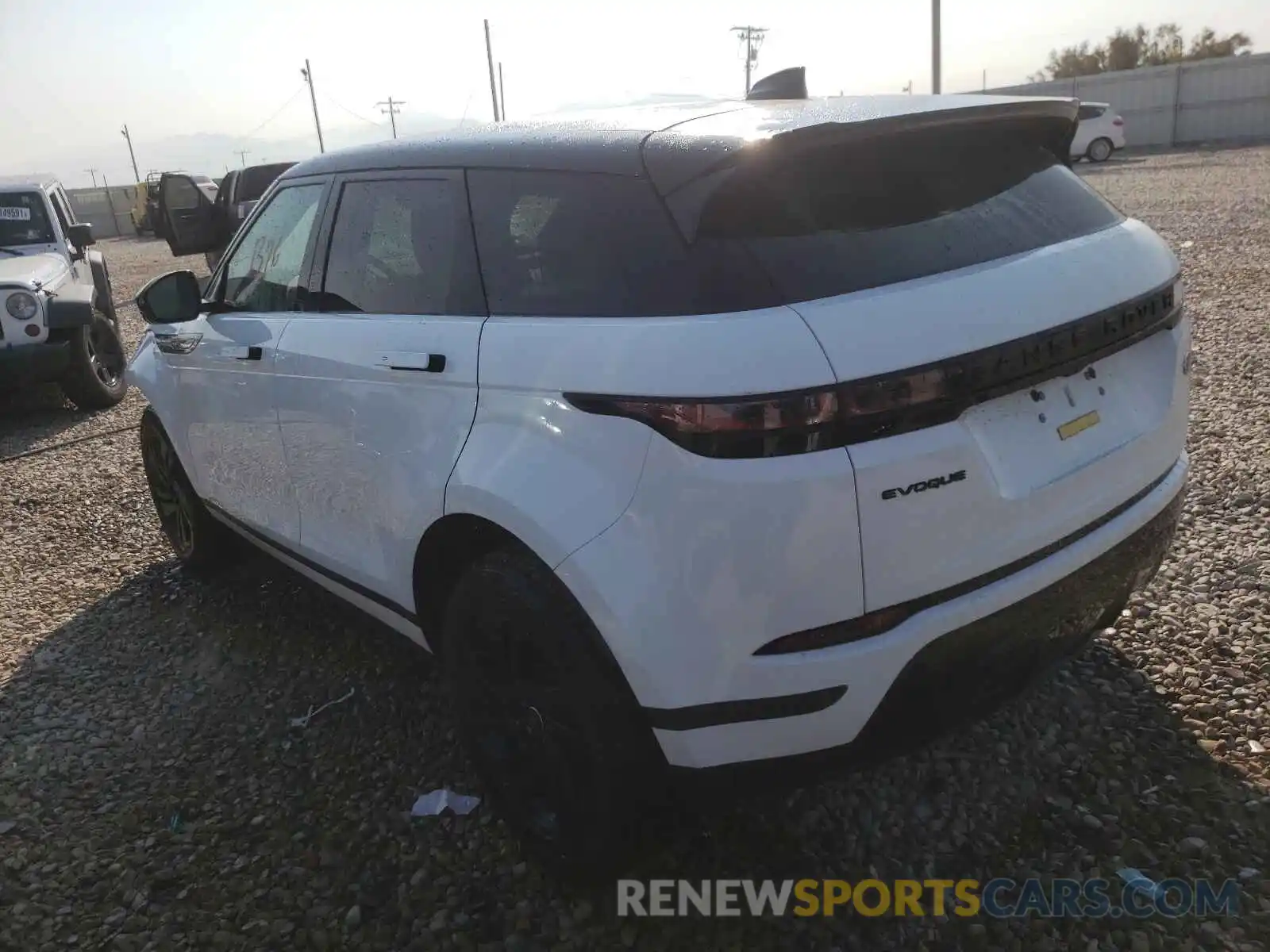 3 Photograph of a damaged car SALZJ2FX0MH147567 LAND ROVER RANGEROVER 2021