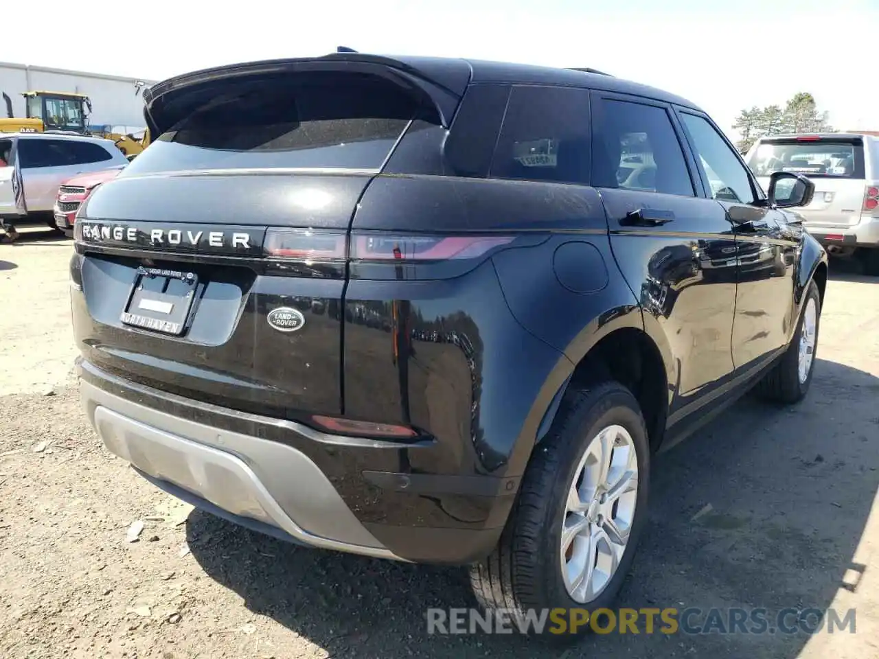 4 Photograph of a damaged car SALZJ2FX5MH123894 LAND ROVER RANGEROVER 2021