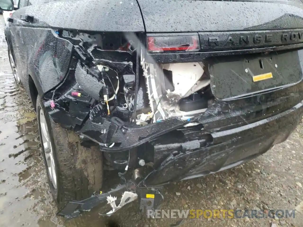 9 Photograph of a damaged car SALZJ2FX8MH122531 LAND ROVER RANGEROVER 2021