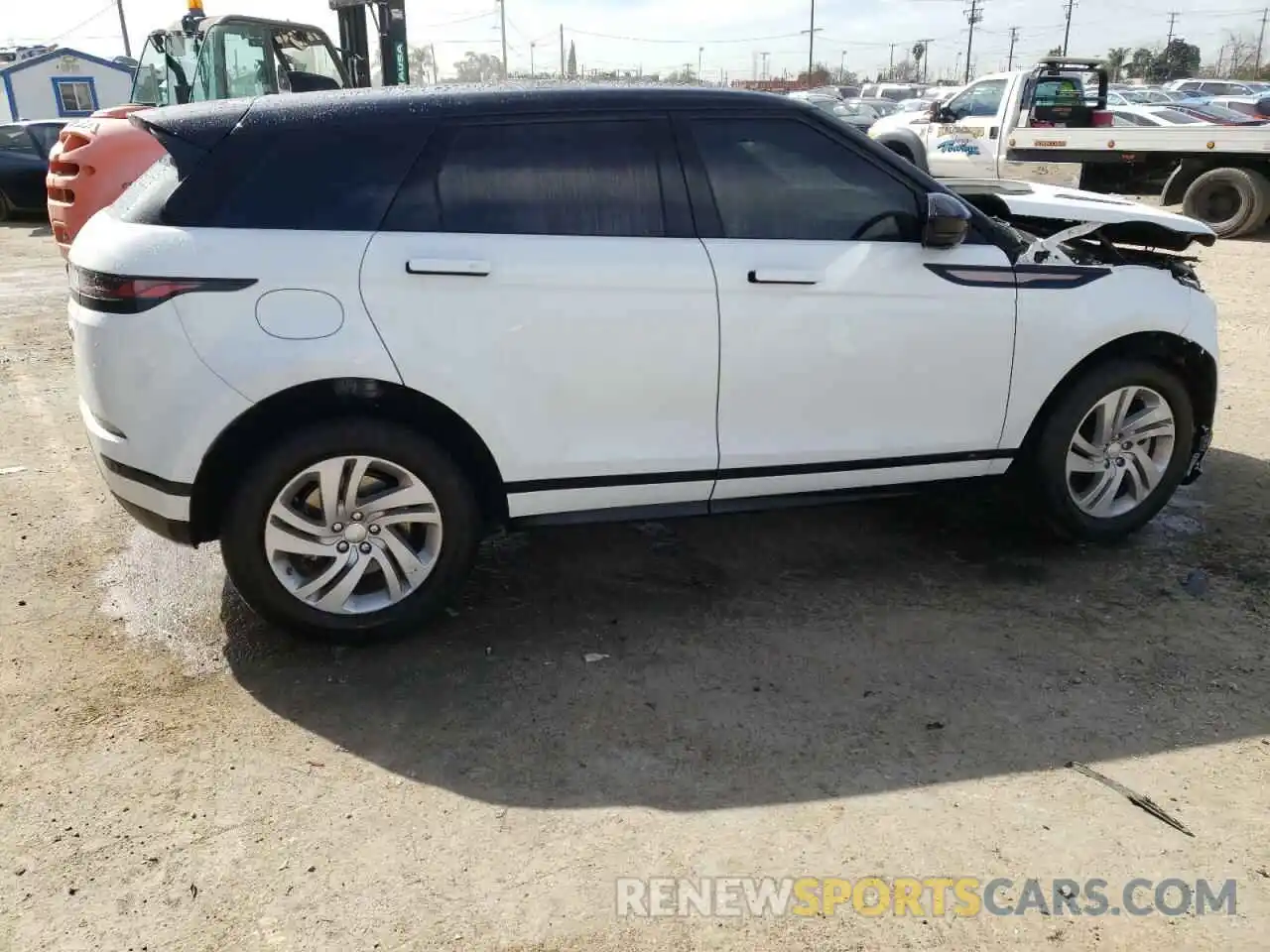 3 Photograph of a damaged car SALZT2FX6MH135000 LAND ROVER RANGEROVER 2021