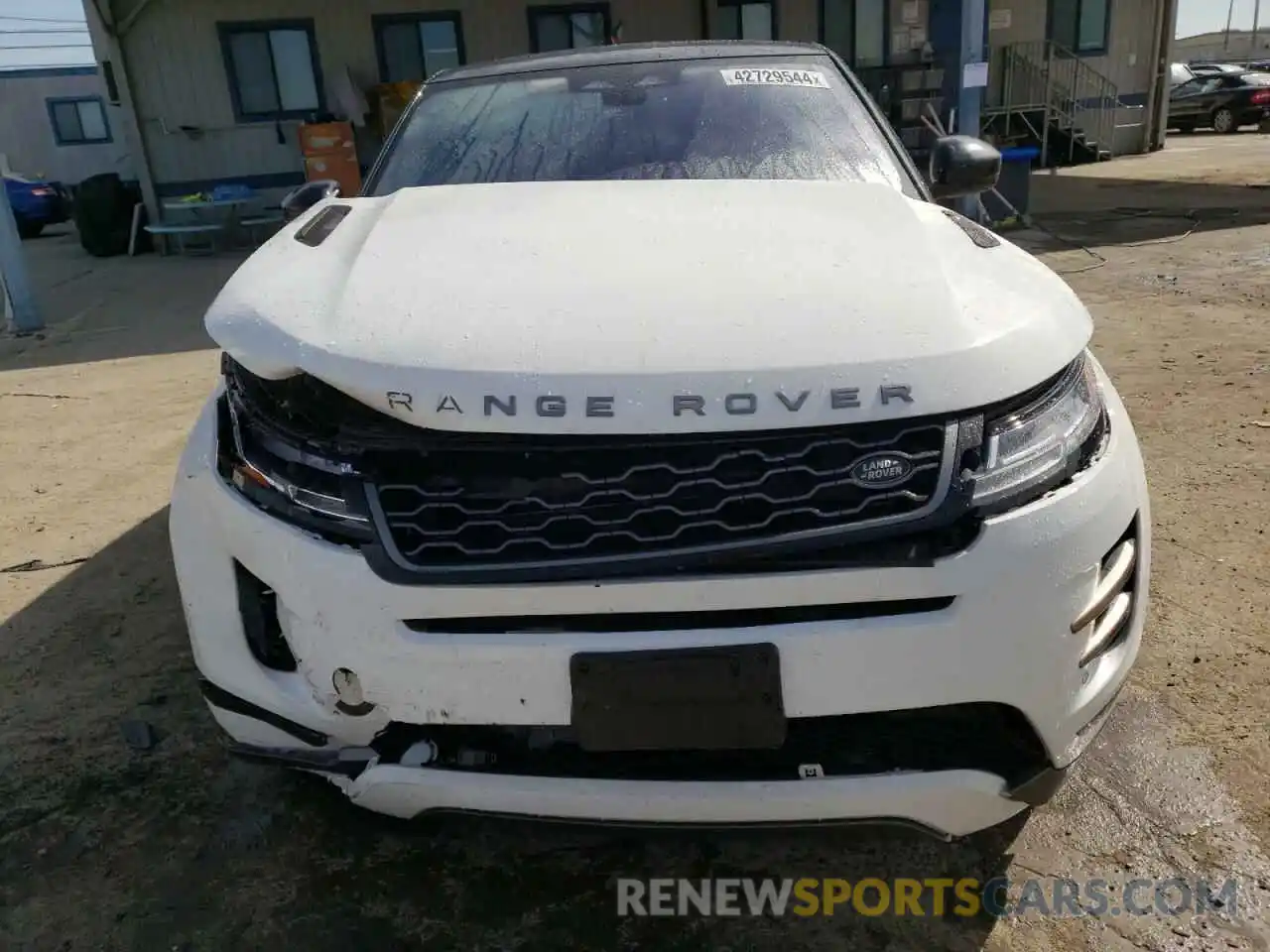 5 Photograph of a damaged car SALZT2FX6MH135000 LAND ROVER RANGEROVER 2021