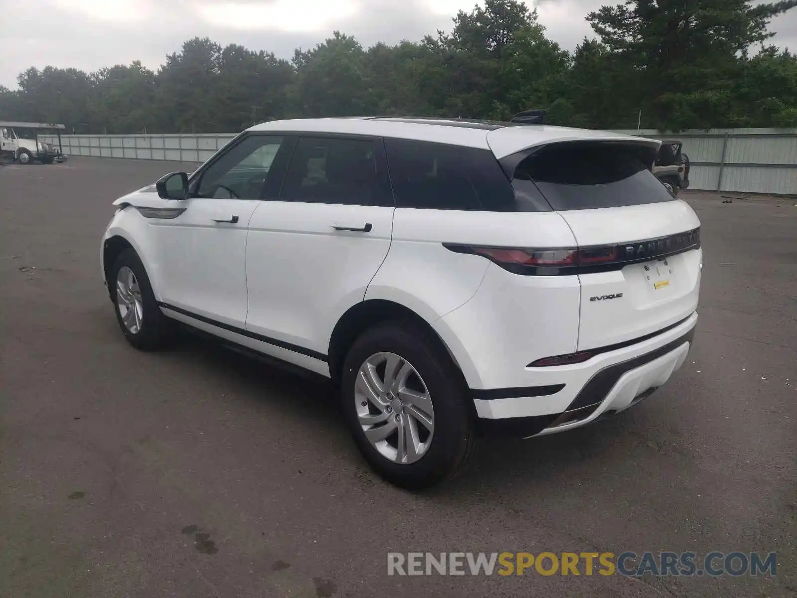 3 Photograph of a damaged car SALZT2FX7MH132834 LAND ROVER RANGEROVER 2021