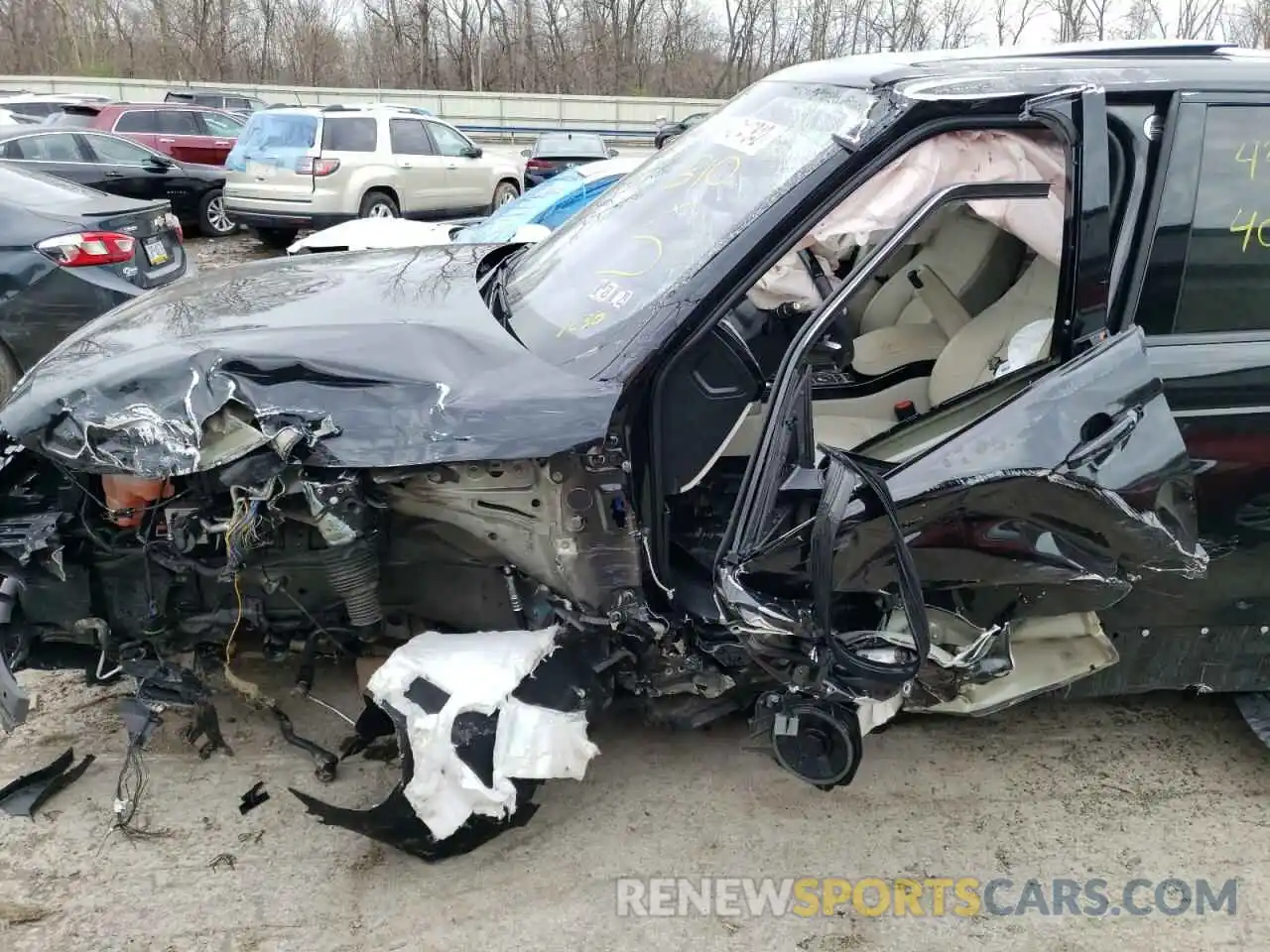 9 Photograph of a damaged car SALGS2RU7NA466755 LAND ROVER RANGEROVER 2022