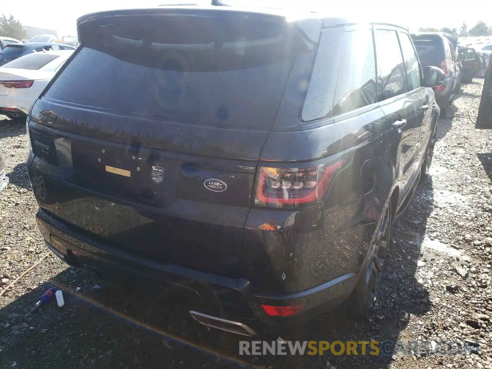 4 Photograph of a damaged car SALWR2SE6NA200587 LAND ROVER RANGEROVER 2022