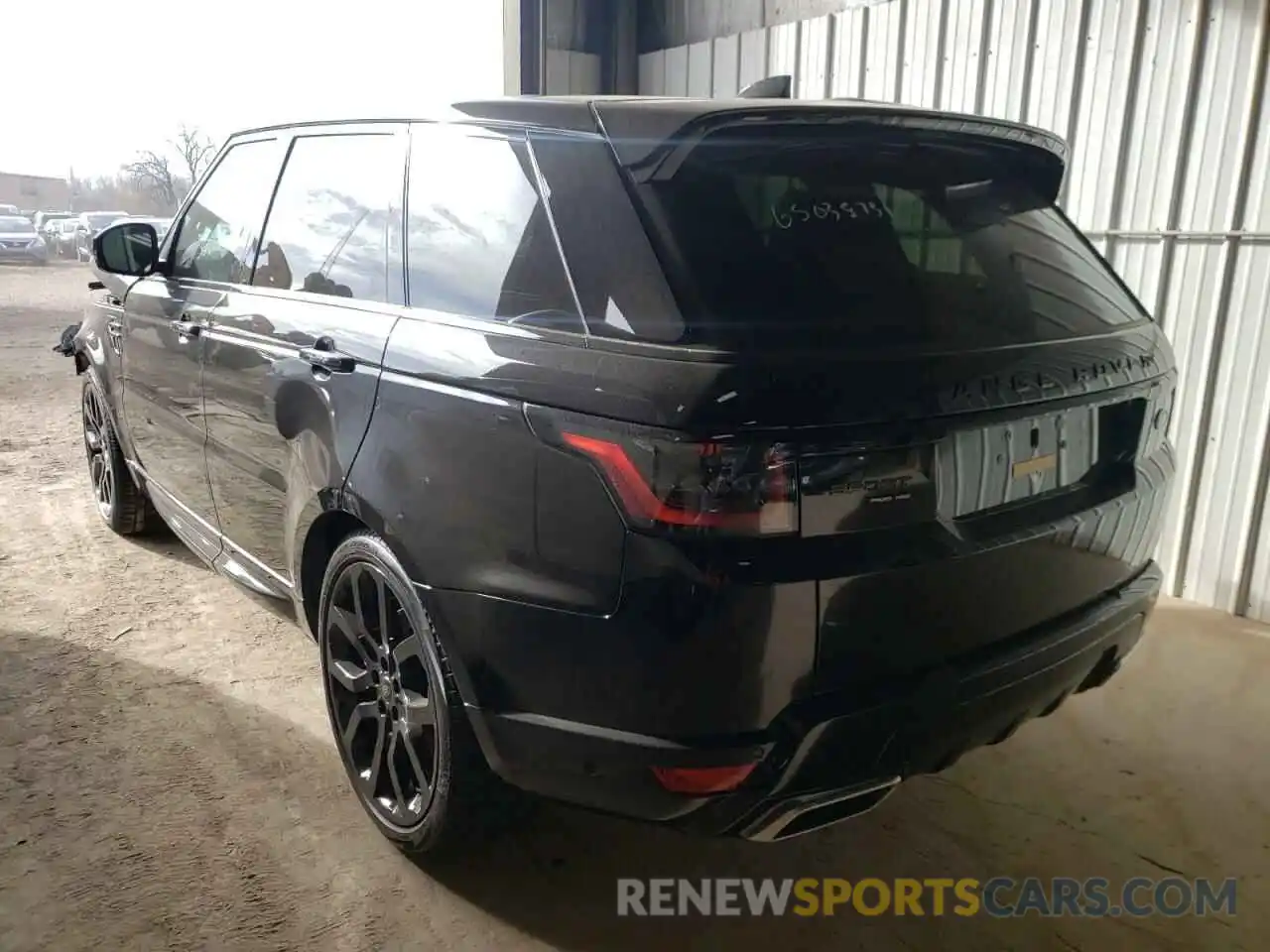 3 Photograph of a damaged car SALWR2SE8NA211719 LAND ROVER RANGEROVER 2022