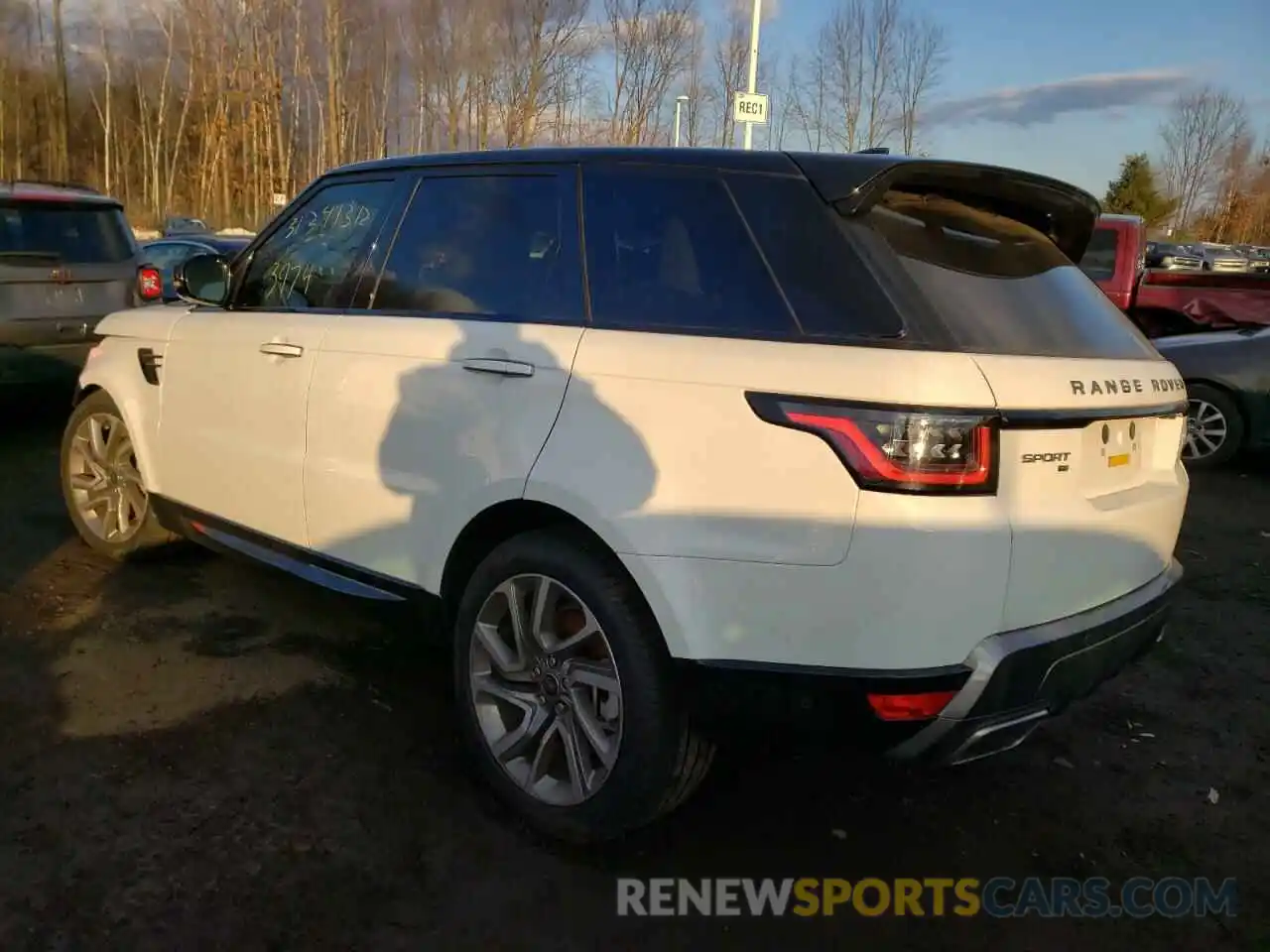 3 Photograph of a damaged car SALWR2SU1NA204117 LAND ROVER RANGEROVER 2022