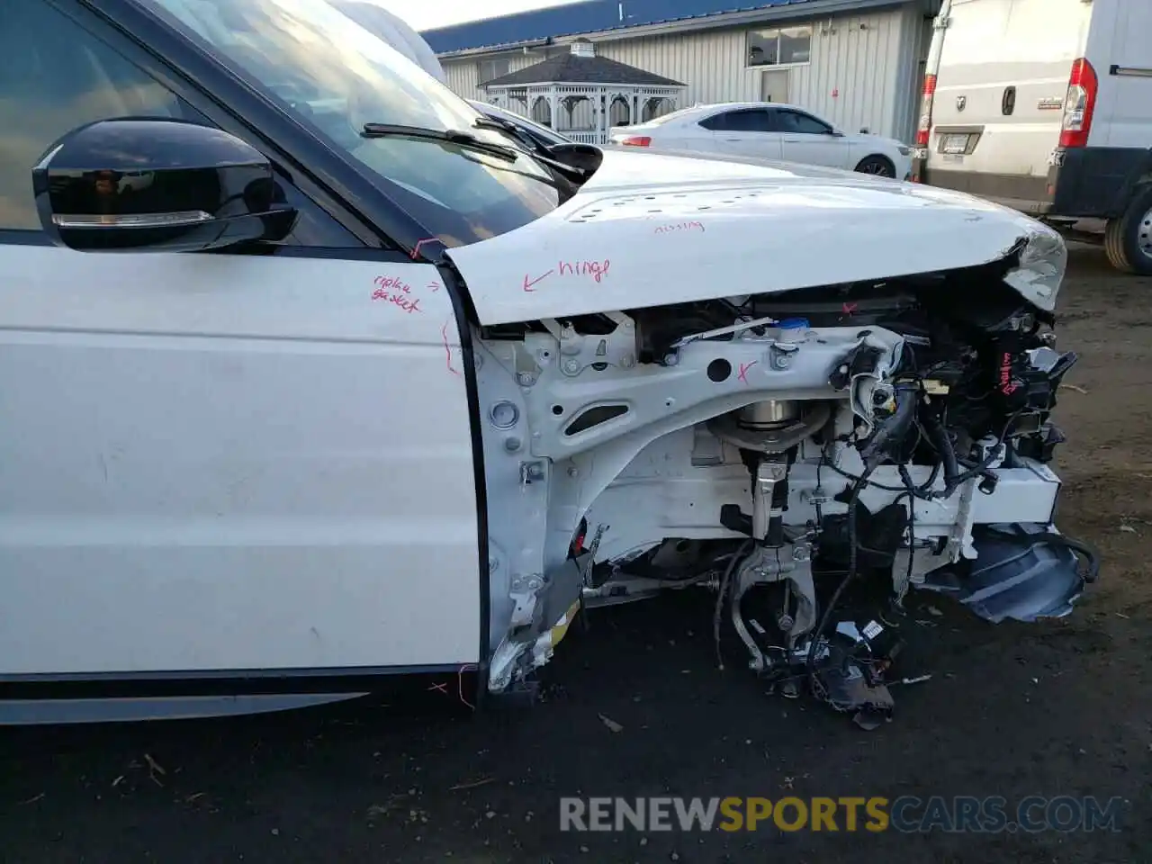 9 Photograph of a damaged car SALWR2SU1NA204117 LAND ROVER RANGEROVER 2022