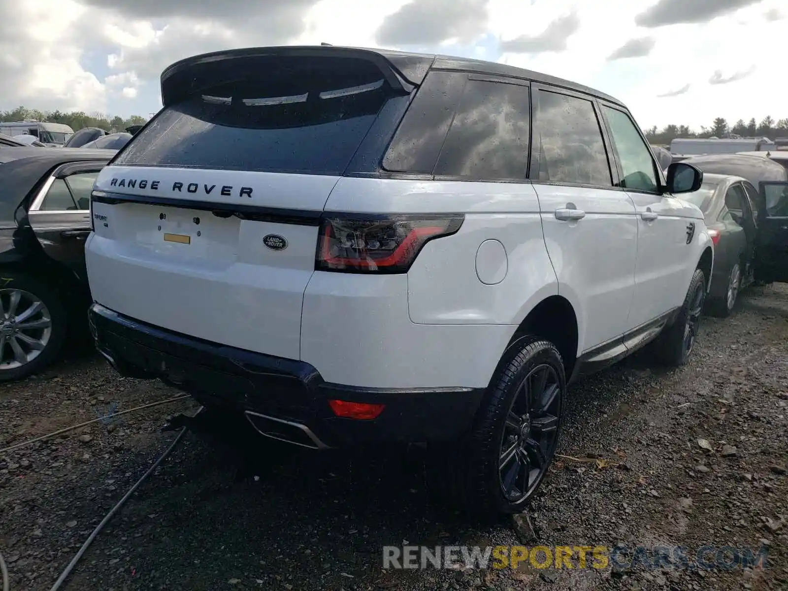 4 Photograph of a damaged car SALWR2SU2NA205194 LAND ROVER RANGEROVER 2022