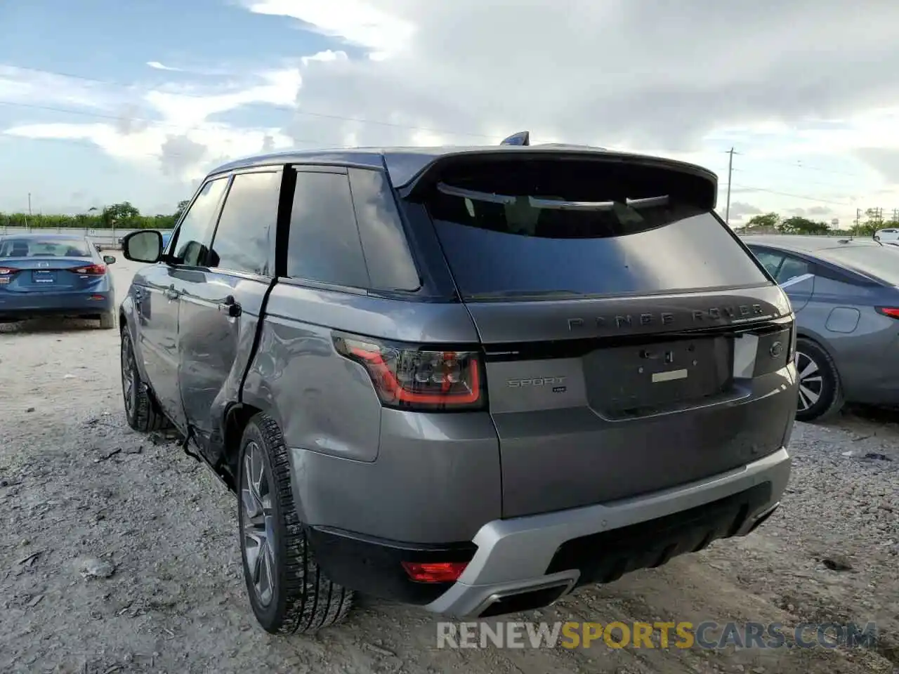 3 Photograph of a damaged car SALWR2SU4NA241162 LAND ROVER RANGEROVER 2022