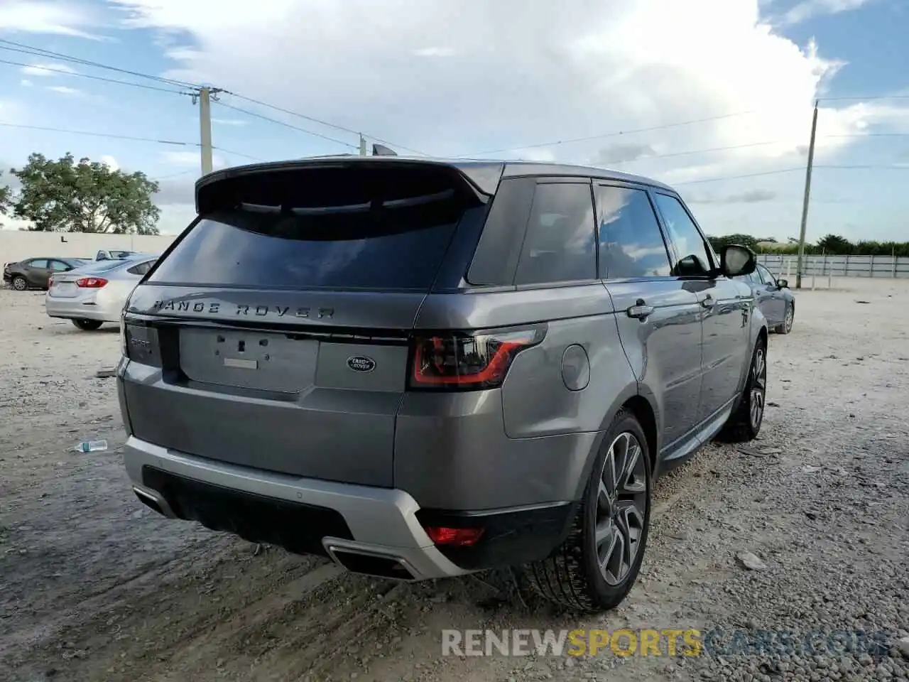 4 Photograph of a damaged car SALWR2SU4NA241162 LAND ROVER RANGEROVER 2022