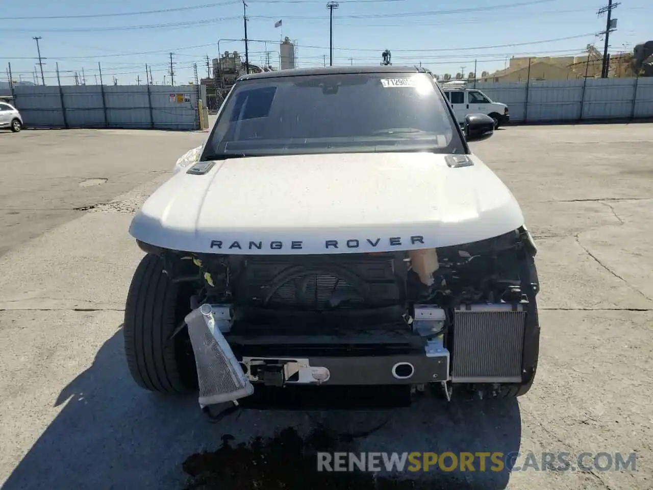 5 Photograph of a damaged car SALWR2SU7NA210519 LAND ROVER RANGEROVER 2022