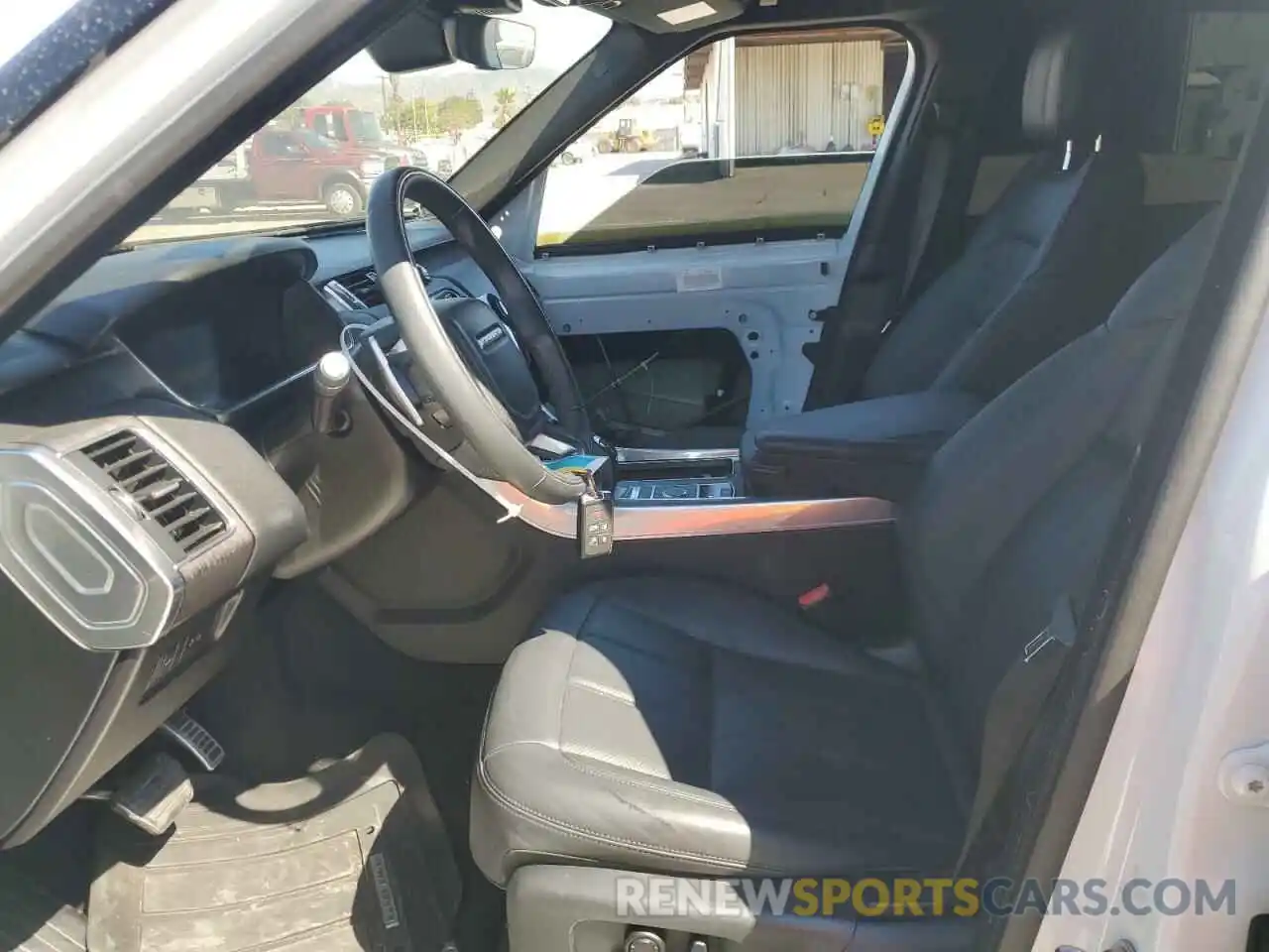 7 Photograph of a damaged car SALWR2SU7NA210519 LAND ROVER RANGEROVER 2022