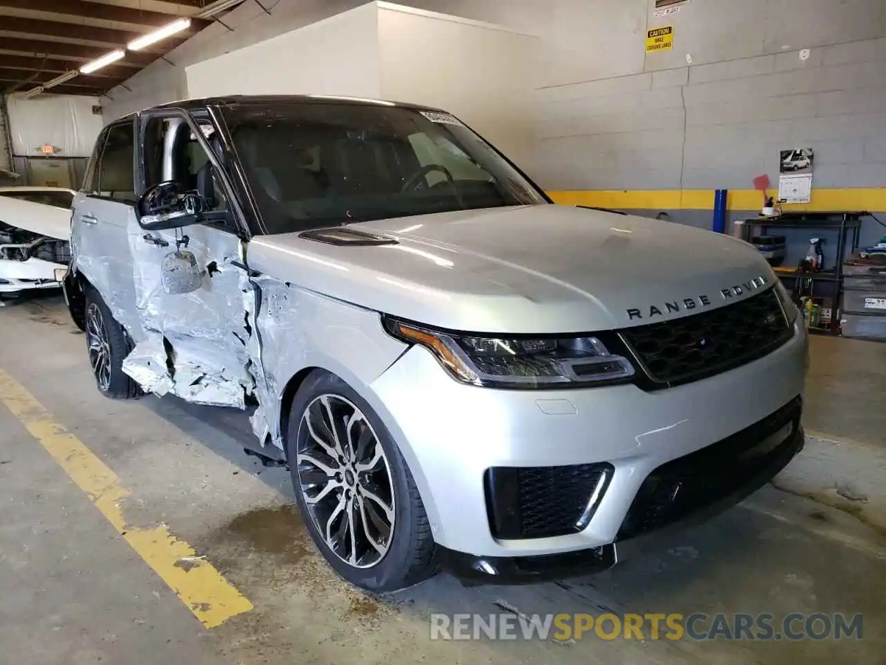 1 Photograph of a damaged car SALWR2SU7NA218877 LAND ROVER RANGEROVER 2022