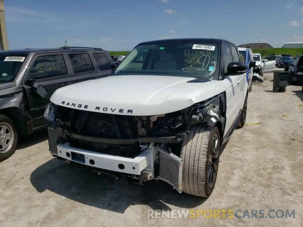 9 Photograph of a damaged car SALWR2SU8NA206284 LAND ROVER RANGEROVER 2022