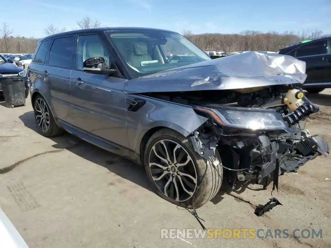 4 Photograph of a damaged car SALWR2SU9NA799752 LAND ROVER RANGEROVER 2022