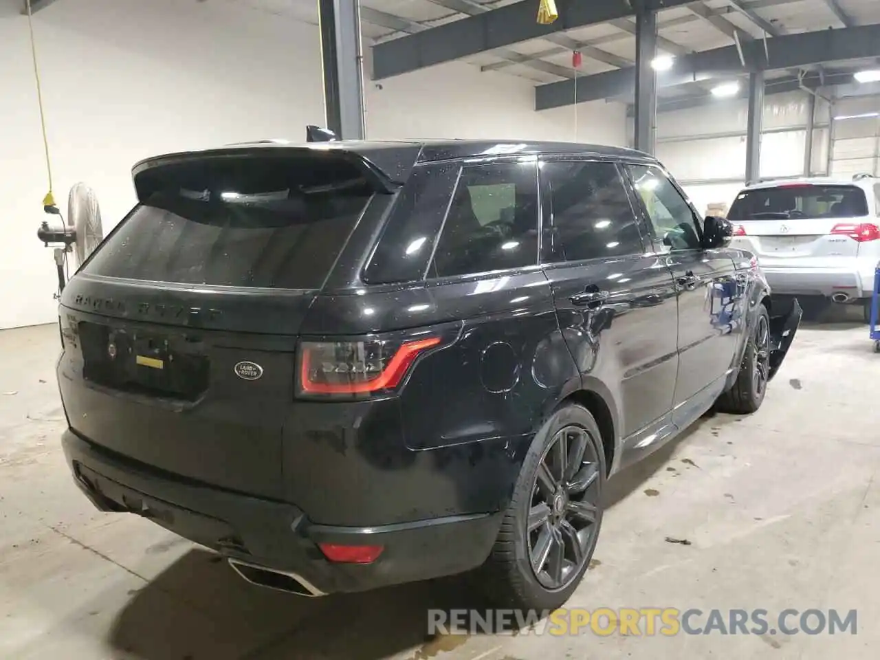 4 Photograph of a damaged car SALWS2RU6NA234501 LAND ROVER RANGEROVER 2022