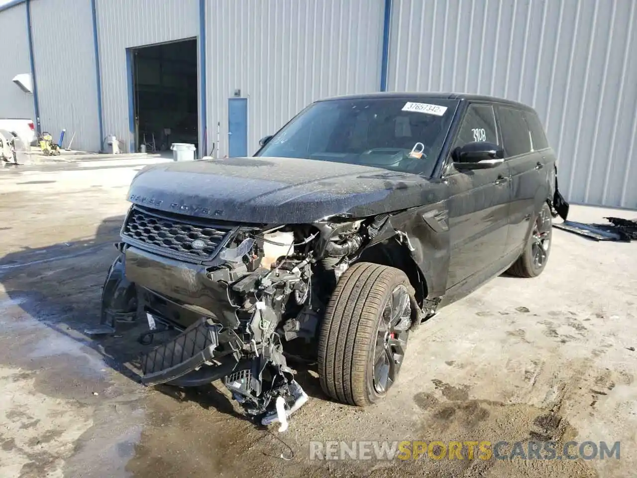 2 Photograph of a damaged car SALWS2RU8NA202780 LAND ROVER RANGEROVER 2022