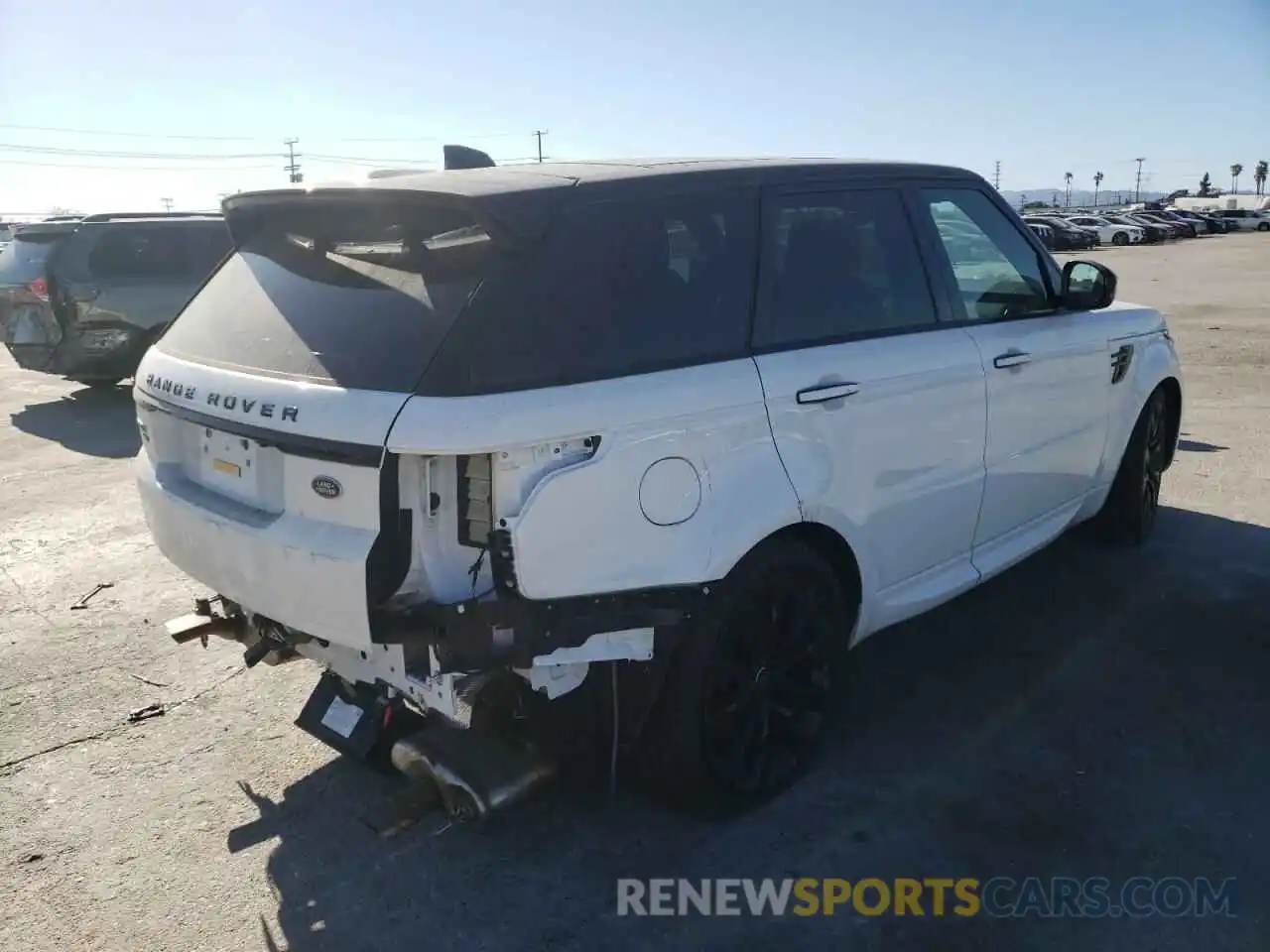 4 Photograph of a damaged car SALWS2RUXNA213912 LAND ROVER RANGEROVER 2022