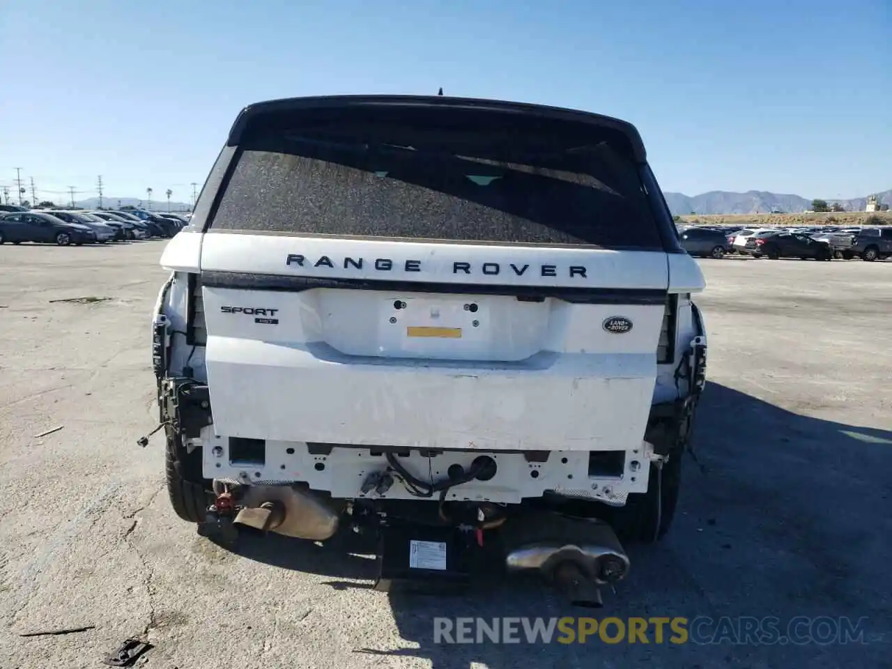 9 Photograph of a damaged car SALWS2RUXNA213912 LAND ROVER RANGEROVER 2022