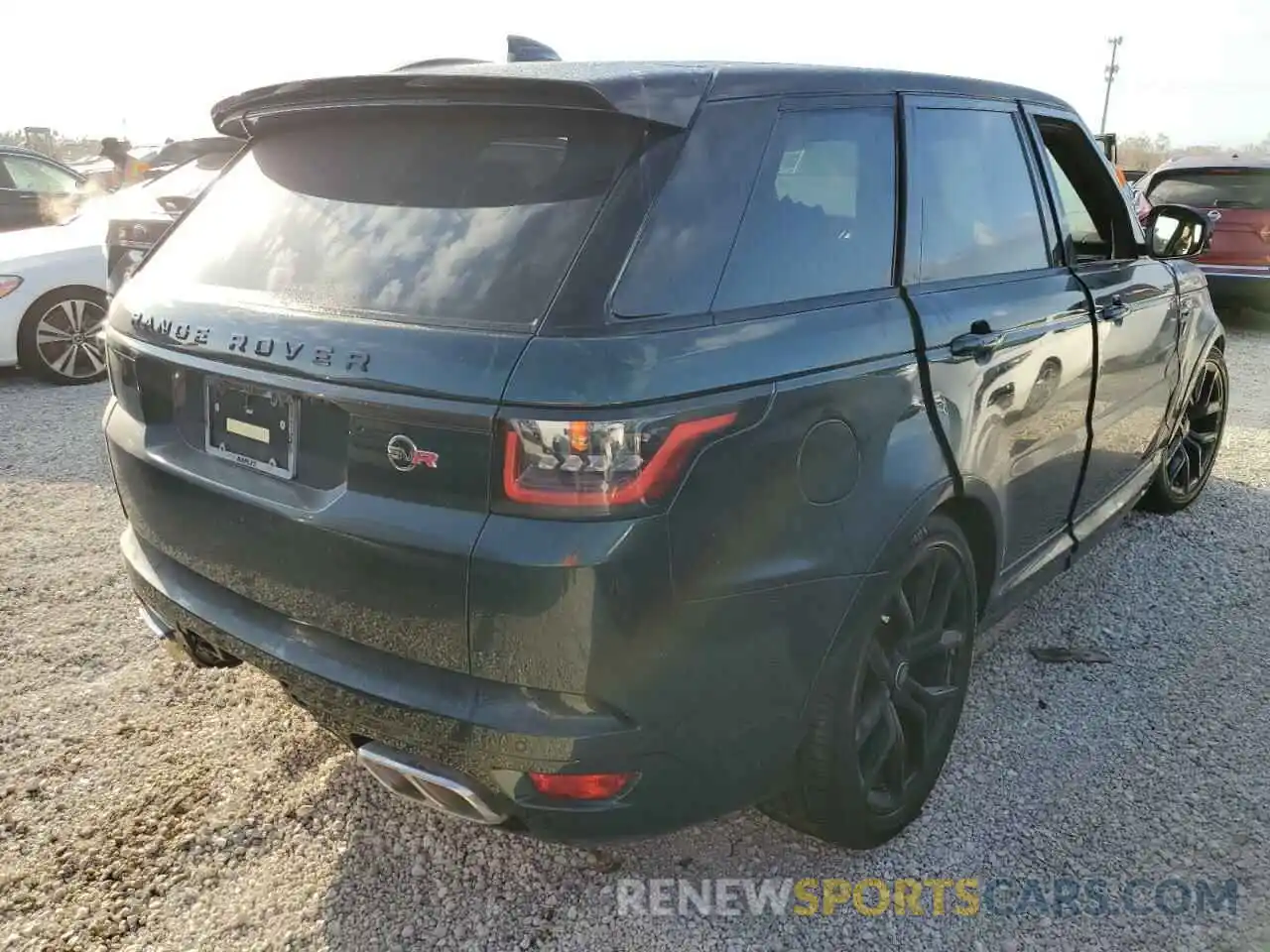 4 Photograph of a damaged car SALWZ2RE0NA237009 LAND ROVER RANGEROVER 2022