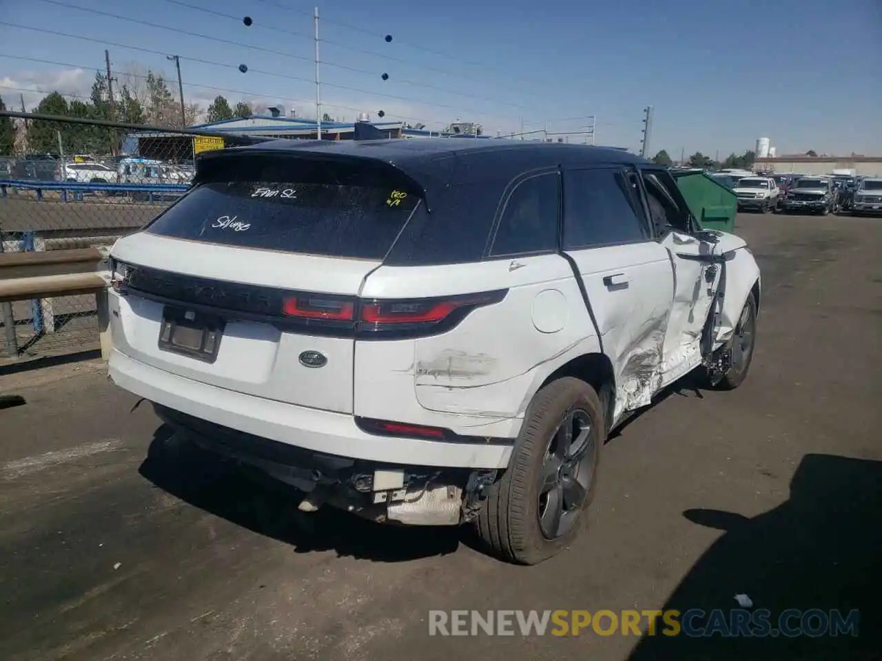 4 Photograph of a damaged car SALYT2EX7NA329817 LAND ROVER RANGEROVER 2022