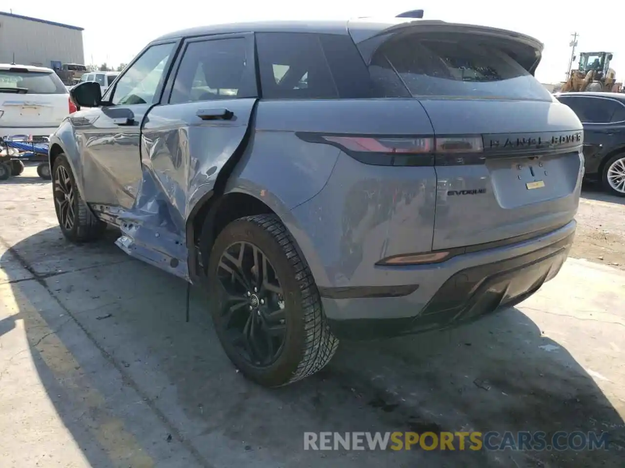 3 Photograph of a damaged car SALZL2FX4NH165209 LAND ROVER RANGEROVER 2022