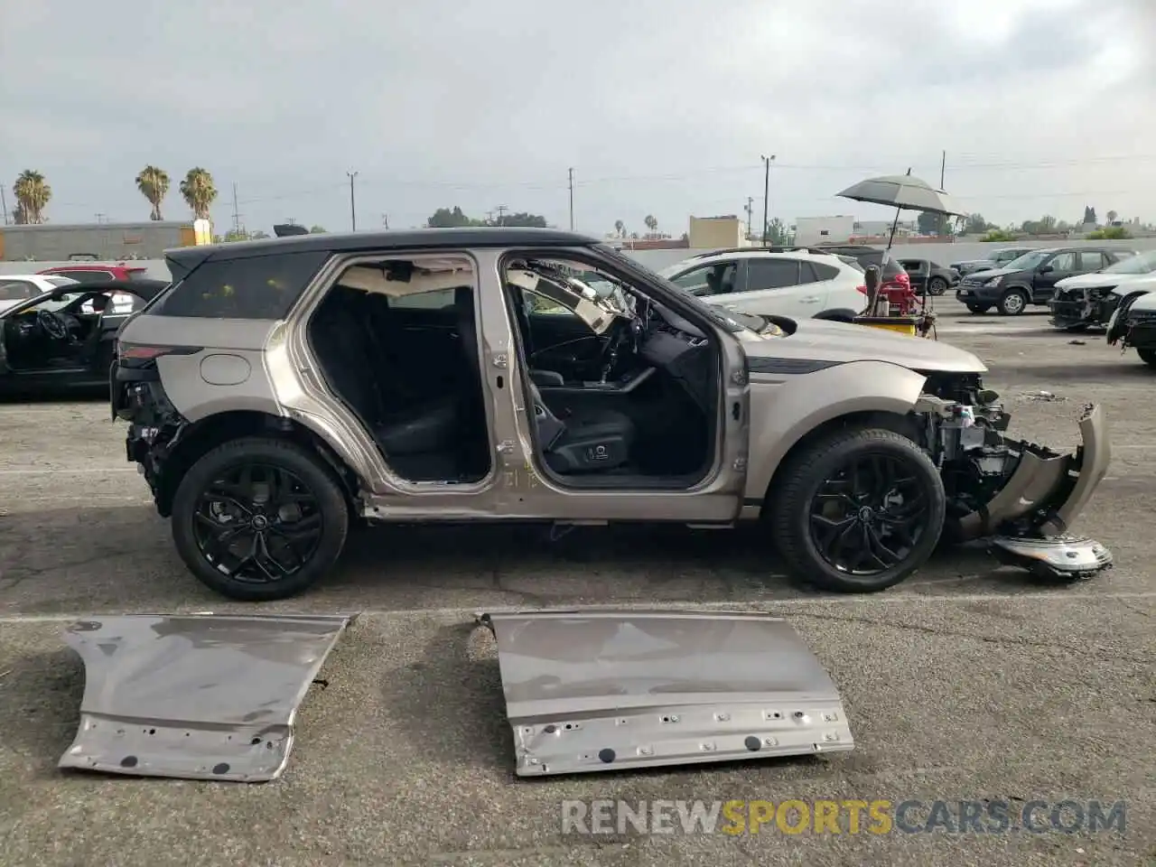 9 Photograph of a damaged car SALZP2FX0NH169486 LAND ROVER RANGEROVER 2022