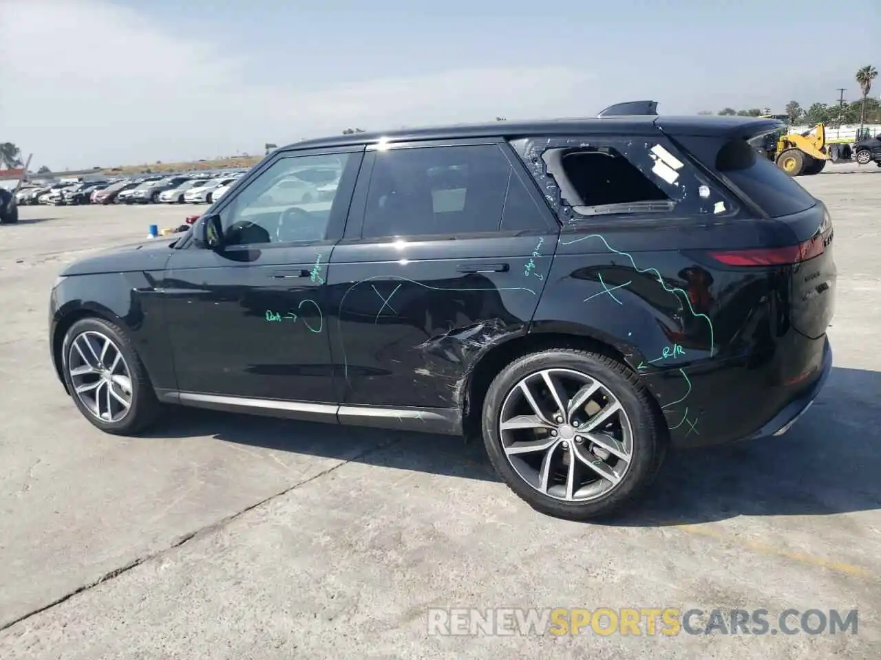 2 Photograph of a damaged car SAL1P9EU0PA114450 LAND ROVER RANGEROVER 2023