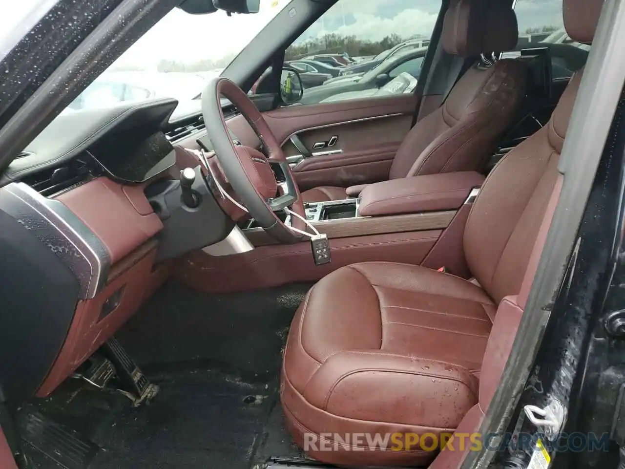 5 Photograph of a damaged car SALK19E7XPA013383 LAND ROVER RANGEROVER 2023