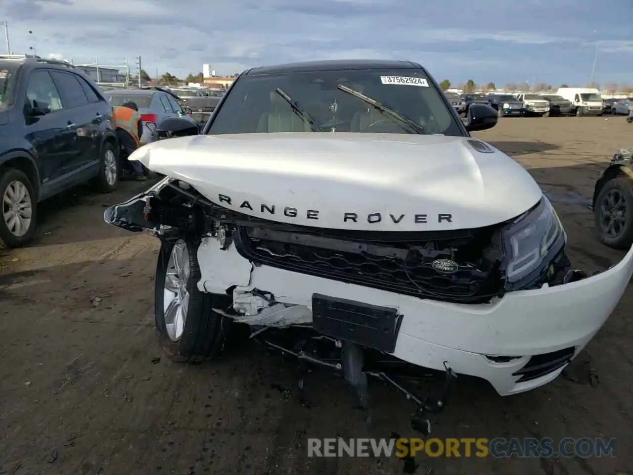 5 Photograph of a damaged car SALYT2EX2PA352716 LAND ROVER RANGEROVER 2023