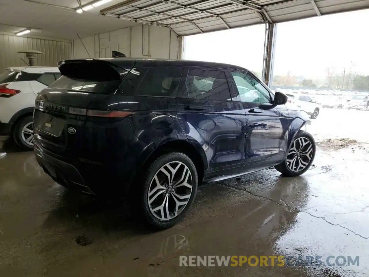 3 Photograph of a damaged car SALZL2FX7PH216205 LAND ROVER RANGEROVER 2023