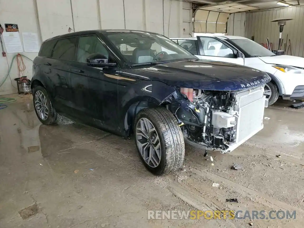 4 Photograph of a damaged car SALZL2FX7PH216205 LAND ROVER RANGEROVER 2023