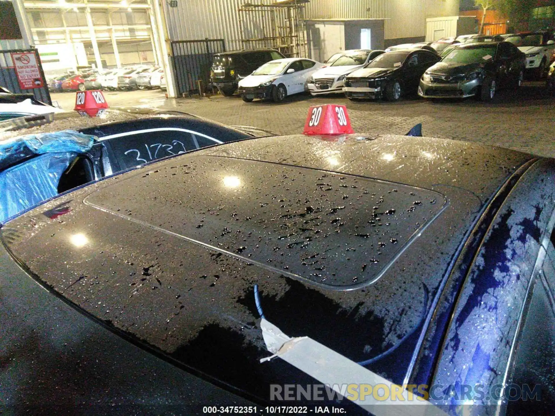 7 Photograph of a damaged car 00AB21B1XKU003678 LEXUS ES 2019