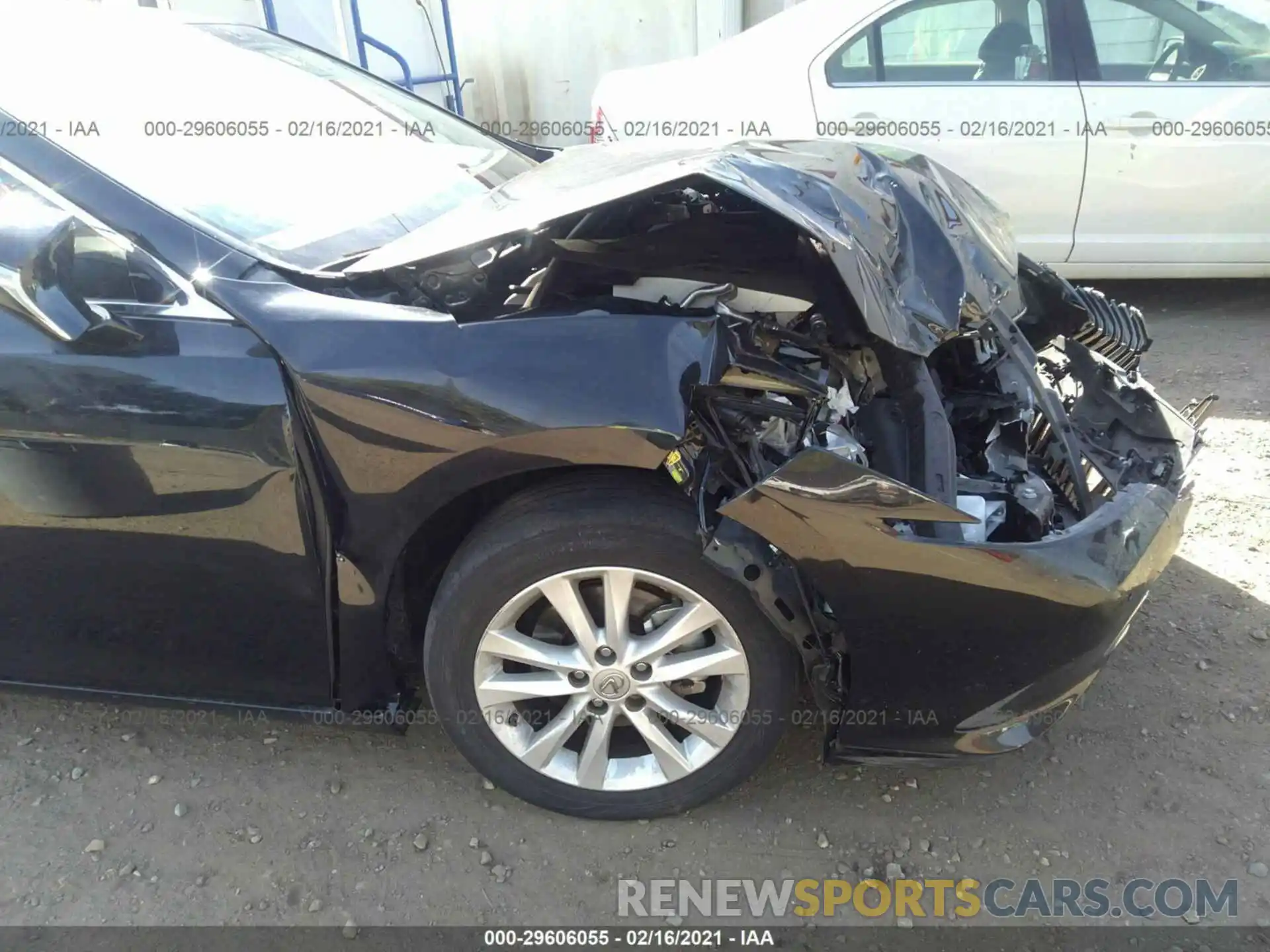 6 Photograph of a damaged car 58AB21B14KU003224 LEXUS ES 2019