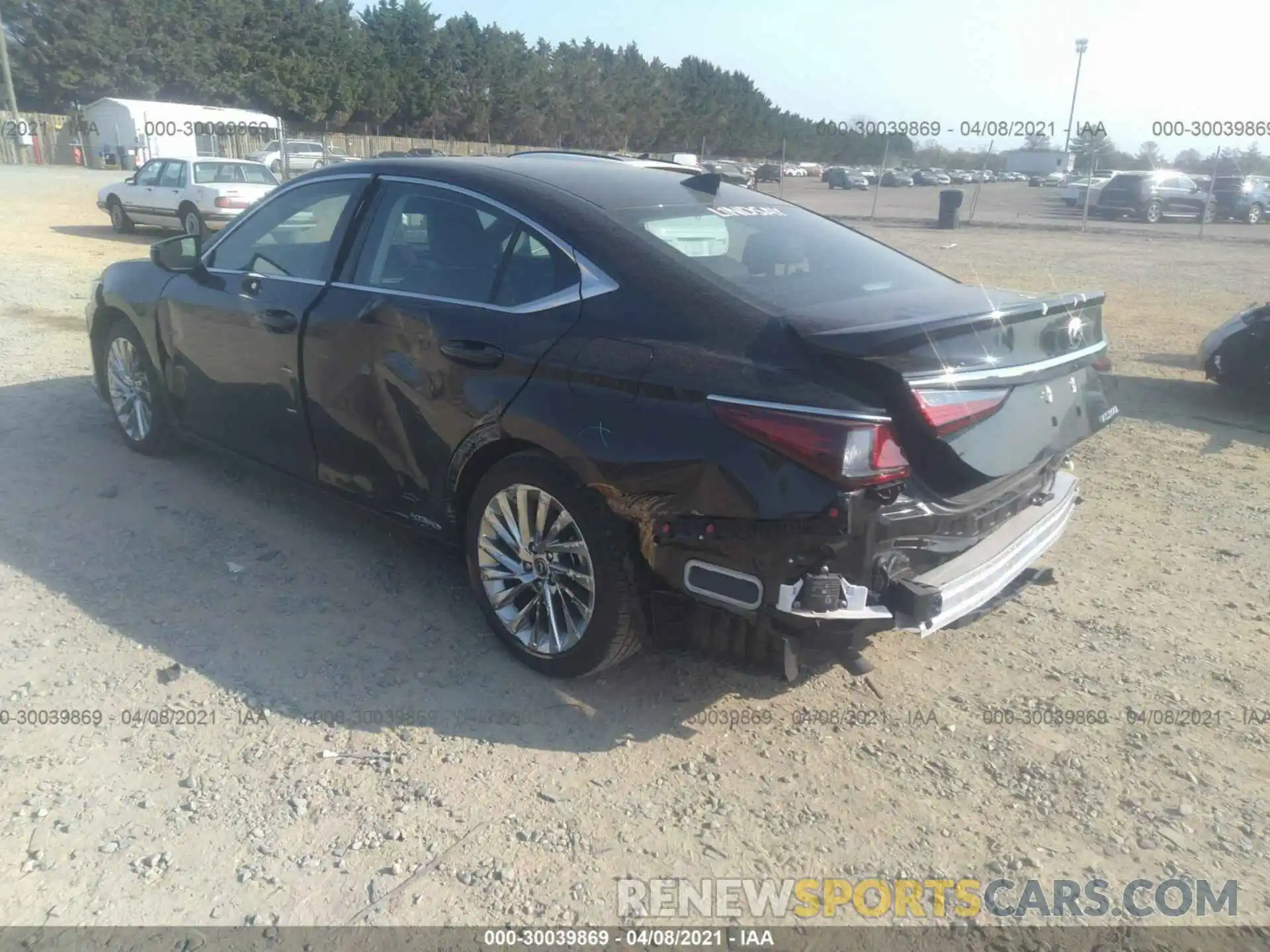 3 Photograph of a damaged car 58AB21B16KU002026 LEXUS ES 2019