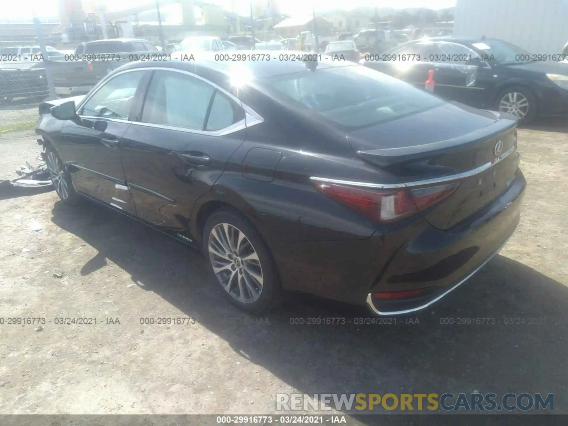 3 Photograph of a damaged car 58AB21B17KU001774 LEXUS ES 2019