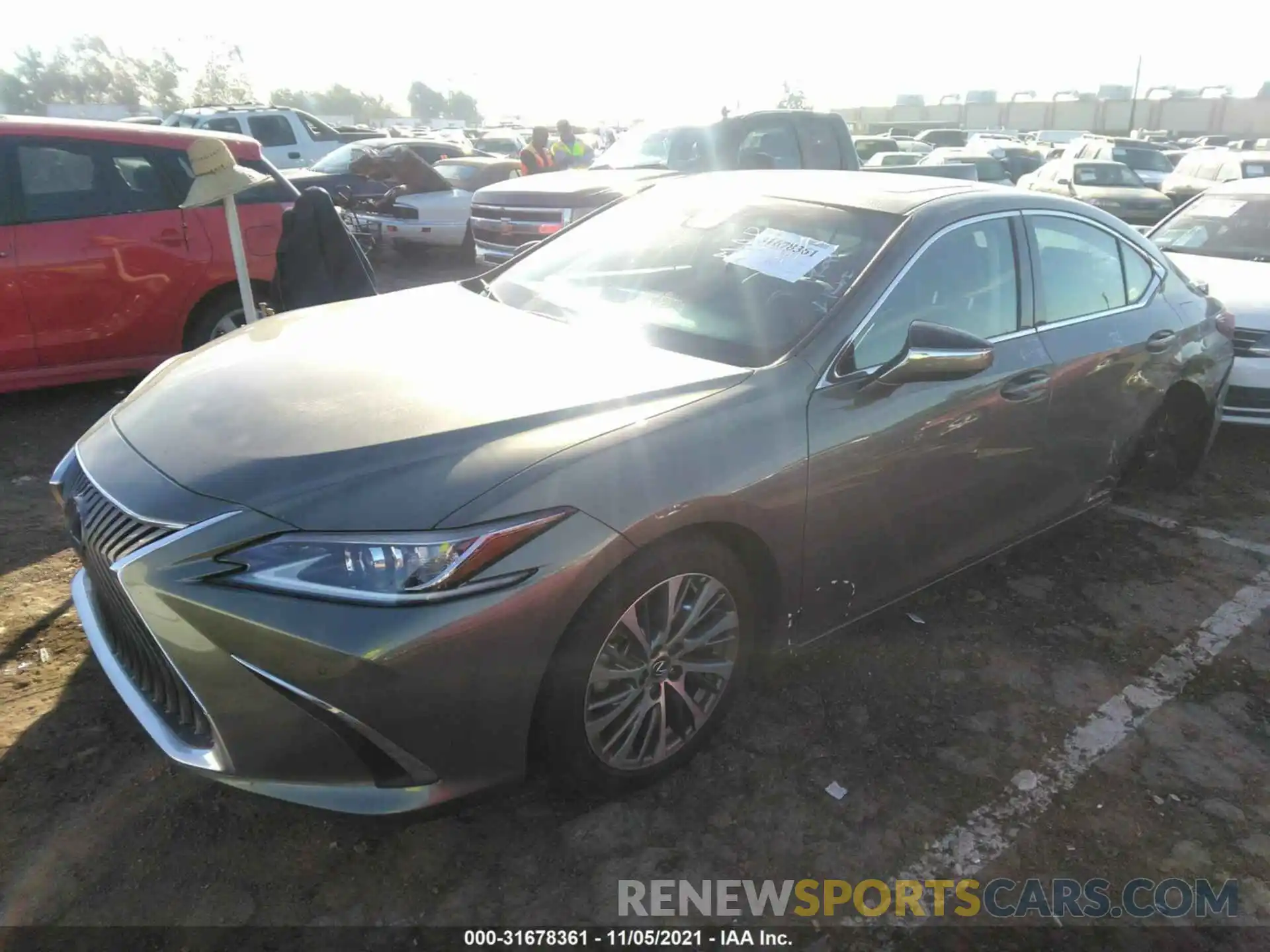 2 Photograph of a damaged car 58AB21B19KU003347 LEXUS ES 2019