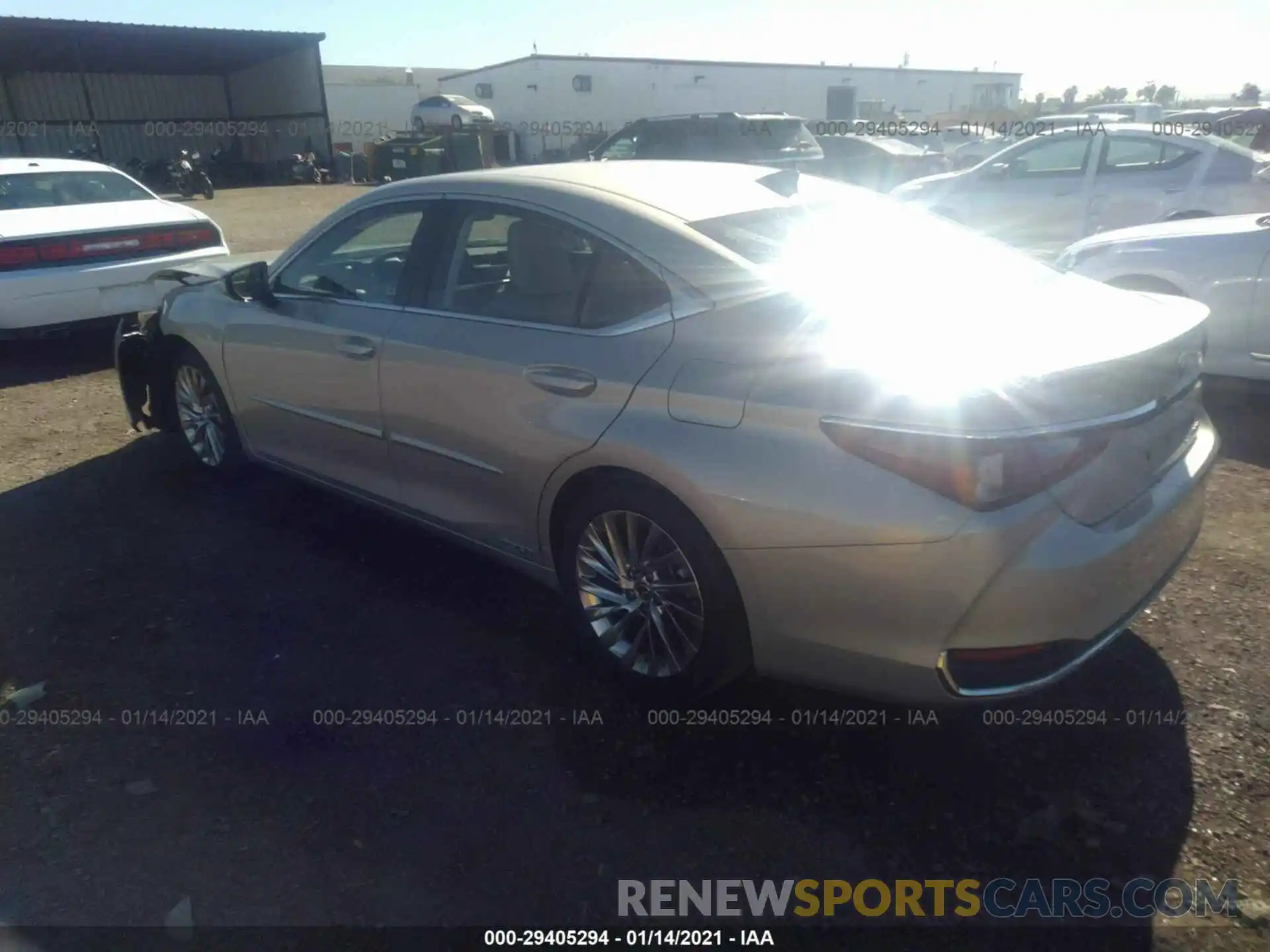 3 Photograph of a damaged car 58AB21B19KU003686 LEXUS ES 2019