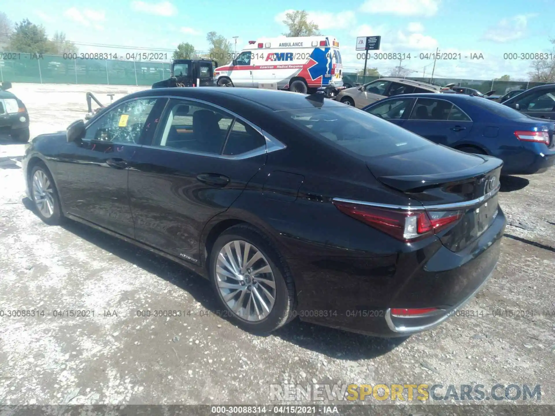 3 Фотография поврежденного автомобиля 58AB21B1XKU002286 LEXUS ES 2019