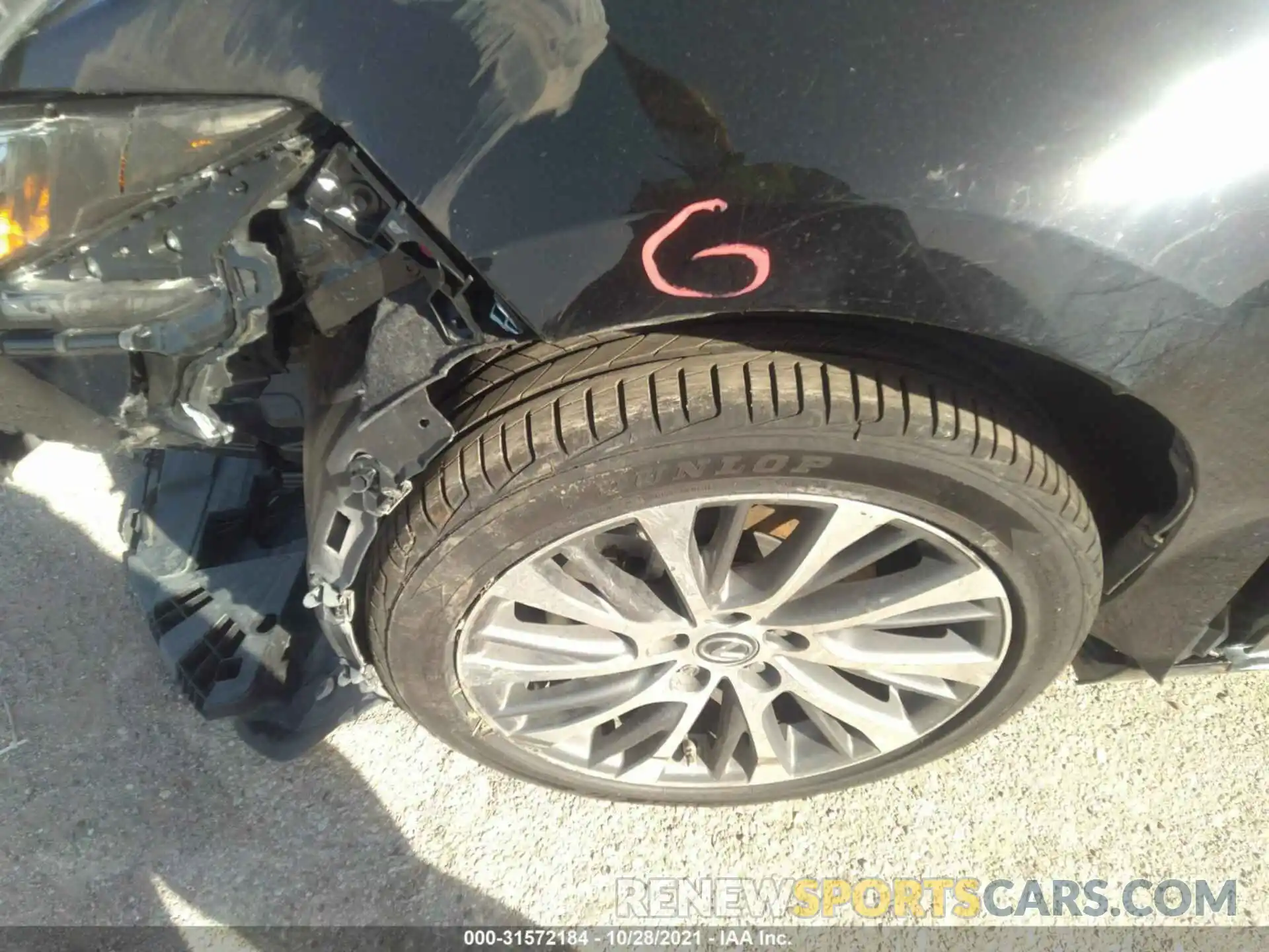 12 Photograph of a damaged car 58AB21B1XKU002725 LEXUS ES 2019